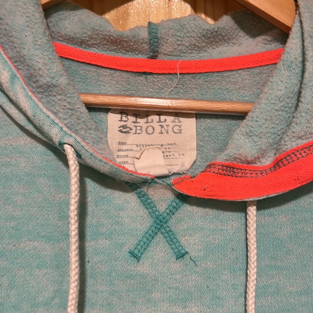 BillaBong hoodie - Picture 2 of 5